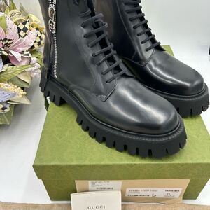 Men’s Gucci, chunky leather boots size 9, made in Italy